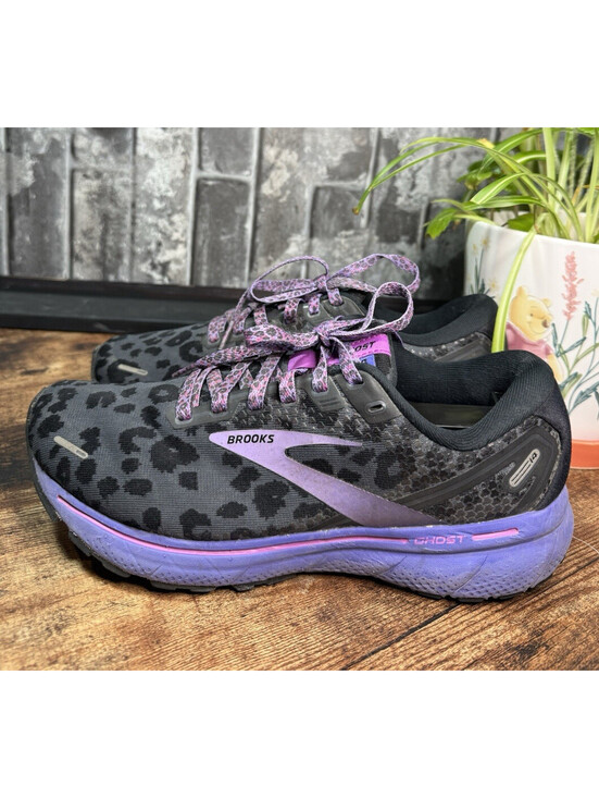 Brooks Shoes - Brooks Ghost 14 Electric Cheetah Run Wild Black/Purple Low Top Athletic Sneaker